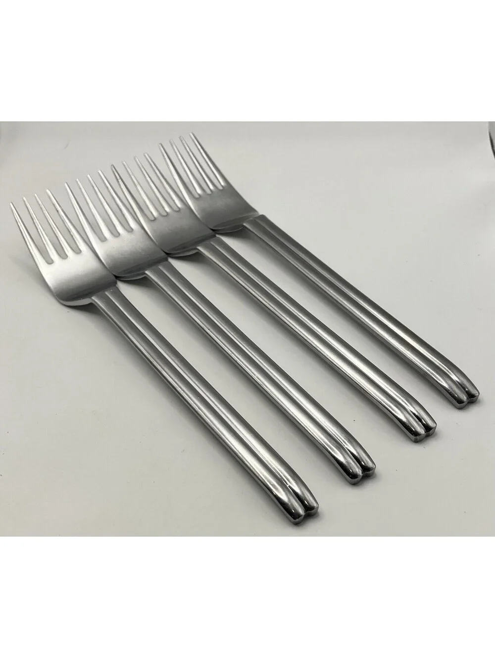 4- Reed And Barton Select FOREST Stainless Japan Dinner Fork Lot ~ 7 5/8”